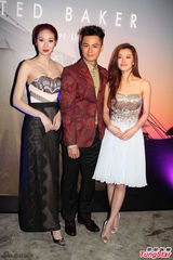 组图：杨怡整容罗仲谦斥失实 文咏珊抹胸裙滑落