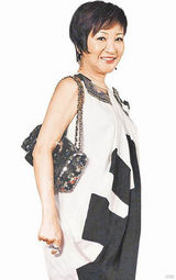 组图：锋芝昔日甜蜜照曝光 金像称帝后曾携手逛街