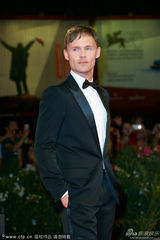 组图：《神之子》首映 弗兰科与男主基情四射