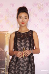 组图：艺人杰出表现奖落幕 谢霆锋薛凯琪夺影帝影后