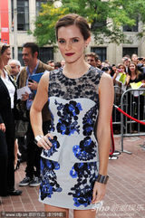 组图：《壁花少年》多伦多首映 妮娜与艾玛争艳