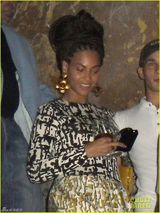 组图：碧昂斯夫妻古巴庆五周年 盘点恩爱画面