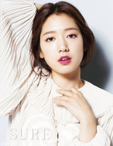 高清组图：韩星朴信惠夏装气质写真清雅婉约