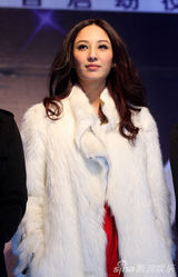 幻灯：《美女如云》启动 田亮回应“撇妻女”事件