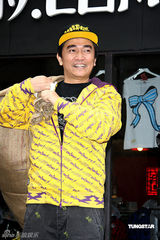 幻灯组图：吴宗宪高凌风康康上海开唱挑战纵贯线