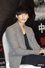 组图：元斌宣传《孤胆特工》 将行程安排给影迷