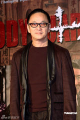 高清组图：《十月围城》台北首映 陈可辛全家走红毯