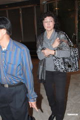 组图：邓光荣头七祭奠仪式 张学友陈宝珠等好友出席