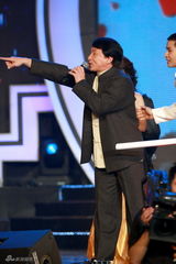 高清：首映新春贺岁夜 众星相聚亮点多