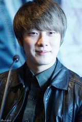 组图：FTIsland上海开唱 曝演唱会不会再跳舞