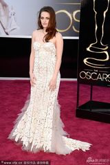 组图：第85届奥斯卡颁奖礼红毯-克里斯汀