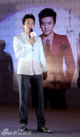 幻灯图：胡军邓超吴佩慈携手代言 影视作品齐玩颠覆