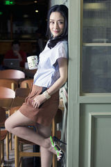 组图：孙宁夏日清新写真曝光 大展魅惑风范