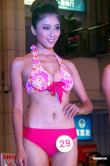 组图：世界超模环球赛 选手外形再次引非议