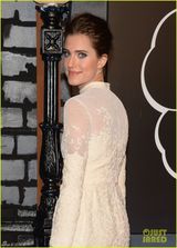 组图：MTV红毯女星水果姐秀牙套ladygaga扮人鱼