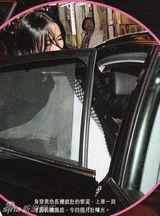 幻灯图集：黎姿怀孕四月大肚照曝光 停工安心养胎