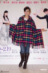 组图：陈妍希想尝试舞台剧 今年愿望是学好吉他