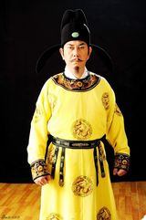 组图：《杨贵妃秘史》定妆照曝光 玄宗霸气贵妃华美