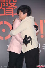 组图：欧弟(欧汉声)重返歌坛 贾静雯站台不客气吐槽