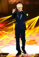 组图：missA朴宰范MBLAQ出演《MISIC ON TOP》