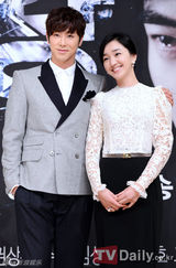 组图：权相佑神起允浩等宣传开年大戏《野王》