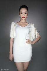 组图：女骑警黄姿琪写真 尽显青春活力