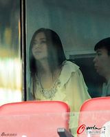 组图：苍井空现场观看李娜比赛 发微博加油鼓劲