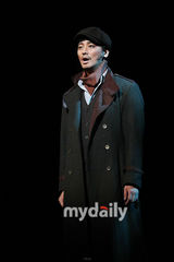 组图：李准基朱智勋参加《生命的航海》发布会