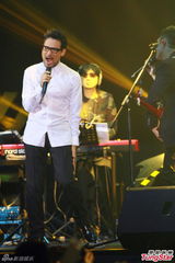 组图：关楚耀个唱邀张学友坐阵 遗撼谭咏麟未到