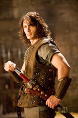 高清图：《年轻的殿下》剧照曝光 波特曼携手佛朗哥