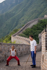 幻灯图集：《功夫梦》成龙版海报曝光 调教小史密斯