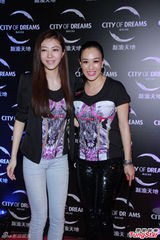 组图：熊黛林钟丽缇携手猛男 旧爱同场不尴尬