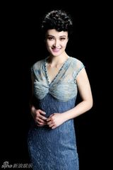 组图：马睿最新写真风情万种尽显熟女魅力