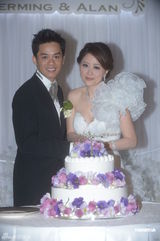 组图：姚乐怡下嫁圈外男友 众明星到场庆贺