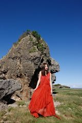 组图：逢泽丽奈夏日写真比基尼秀身材