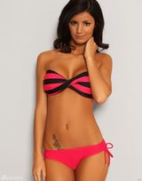 高清组图：瑞典名模乔安娜性感泳装写真秀身材