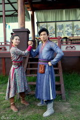 组图：吴奇隆刘诗诗公开恋情 盘点亲密剧照