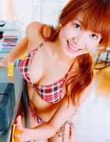 组图：AKB48前成员大岛麻衣性感爆乳泳装照曝光