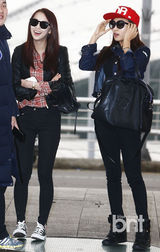 组图：SuperJunior SISTAR等便装亮相机场