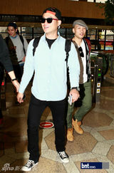 组图：FT等赴日本参加《MCountdown HelloJapan》