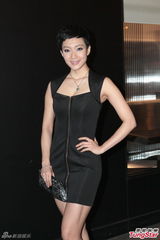 组图：黄子华享受拍摄过程 不担心新剧收视