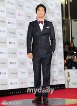 组图：众星闪耀大钟盛宴 河智苑金秀贤成焦点