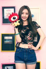 组图：韩团Dal shabet分享美腿秘诀 想当长寿团