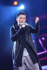 组图：苏永康与《舞林大会》女主持共舞