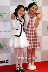 幻灯图：《穿透屋顶的Highkick》终映庆功宴