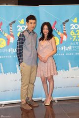 组图：两岸群星携手颁奖 将亮相台北电影节