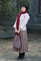 组图：《中国1921》李沁饰杨开慧 清纯可人气质端庄