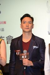 组图：《魔警》吴彦祖称与刘烨订娃娃亲是玩笑