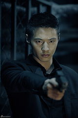 高清图：《孤胆特工》发中文海报 元斌即将为爱而战