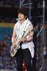 组图：五月天鸟巢开唱十万歌迷共创奇迹